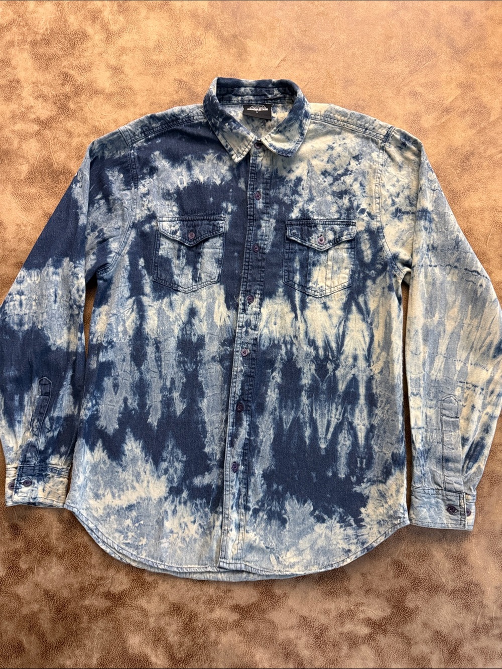 Diamond Stash Acid Wash Denim Button Up Shirt Blue Men’s Large